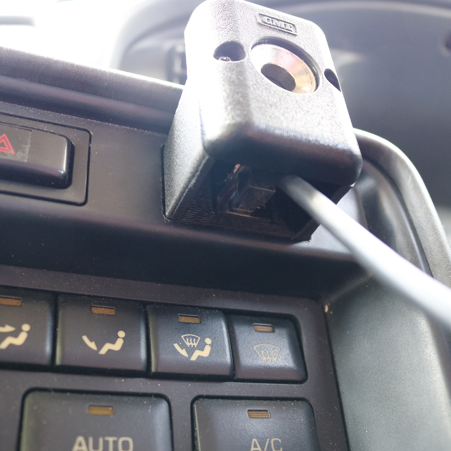 Land Cruiser 80 / 70 Series UHF Handpiece Mount w/ Passthrough RJ45