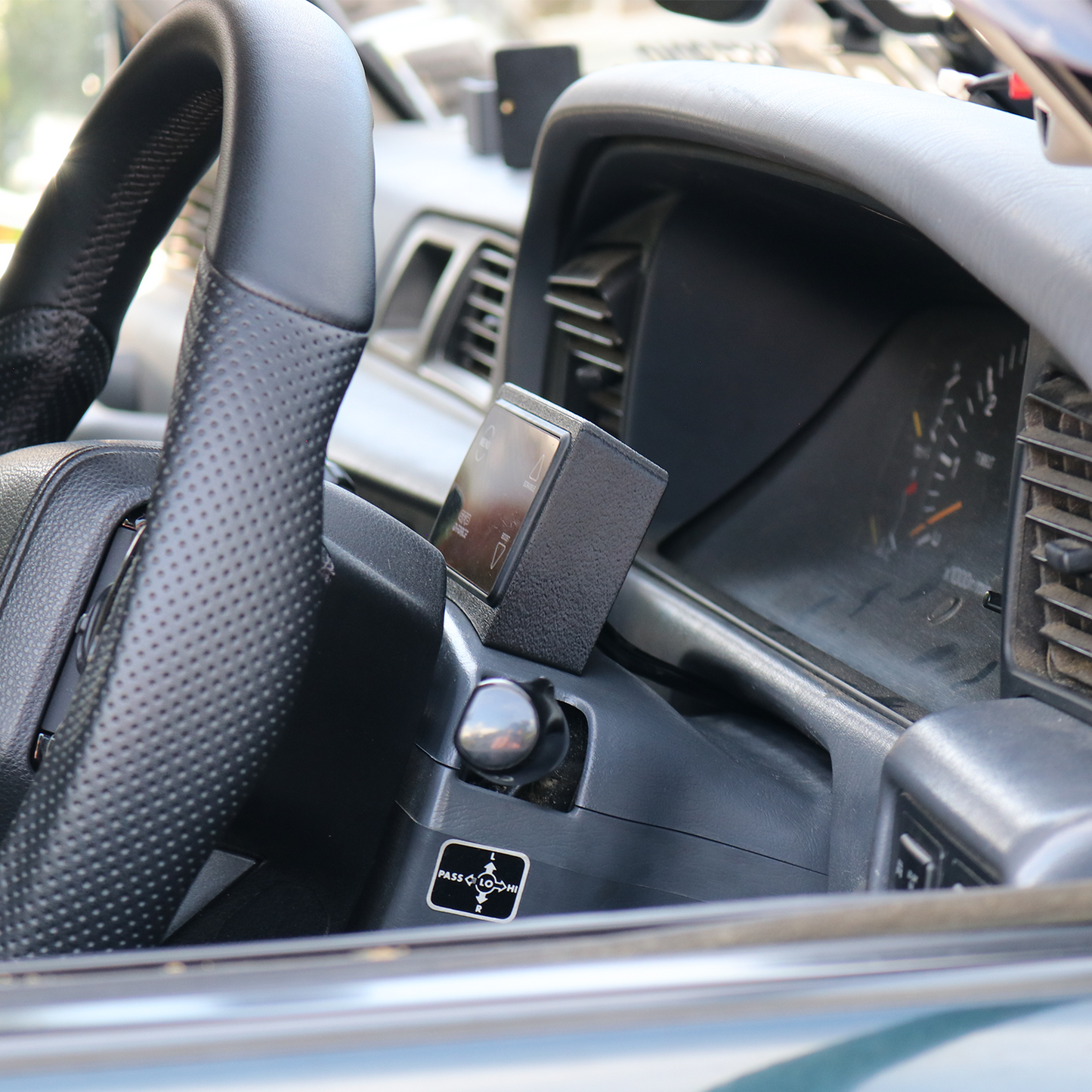 Land Cruiser 80 Series 91-98 Steering Column Gauge Pods