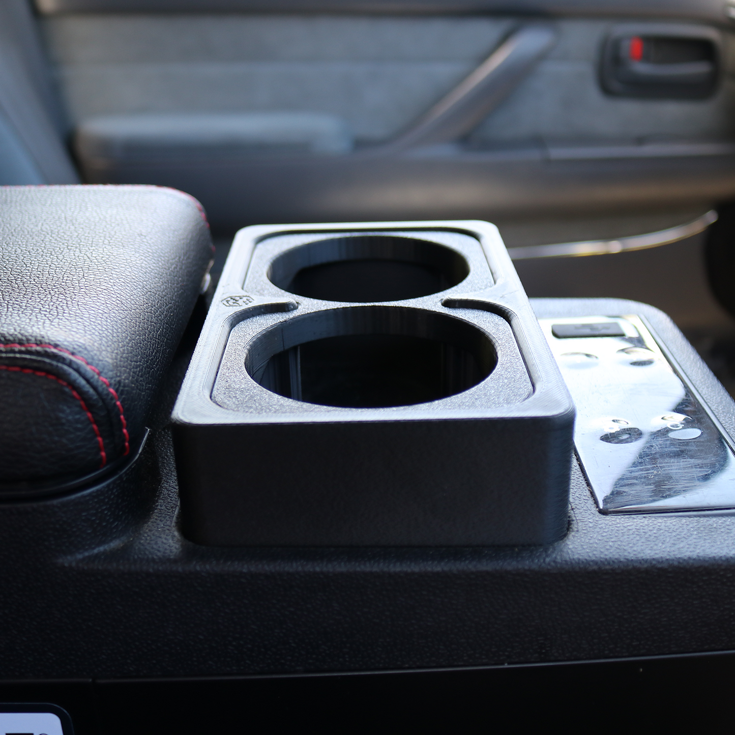 Brass Monkey 8L Fridge Cup Holder